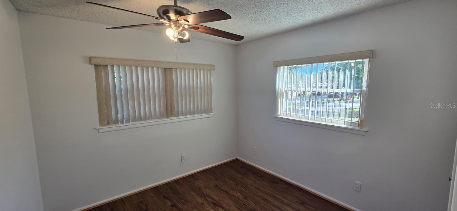 Image 17 of 32 For 824 Town Circle 101