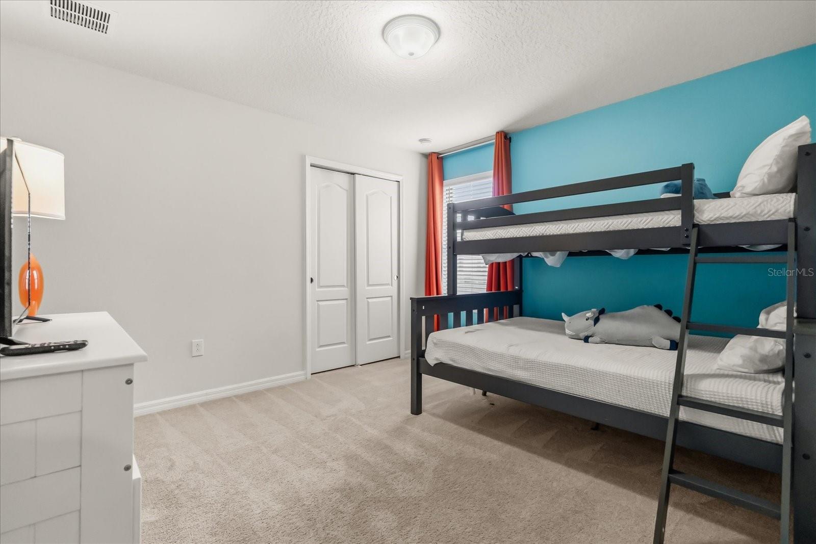 Image 15 of 40 For 8908 Prague Way