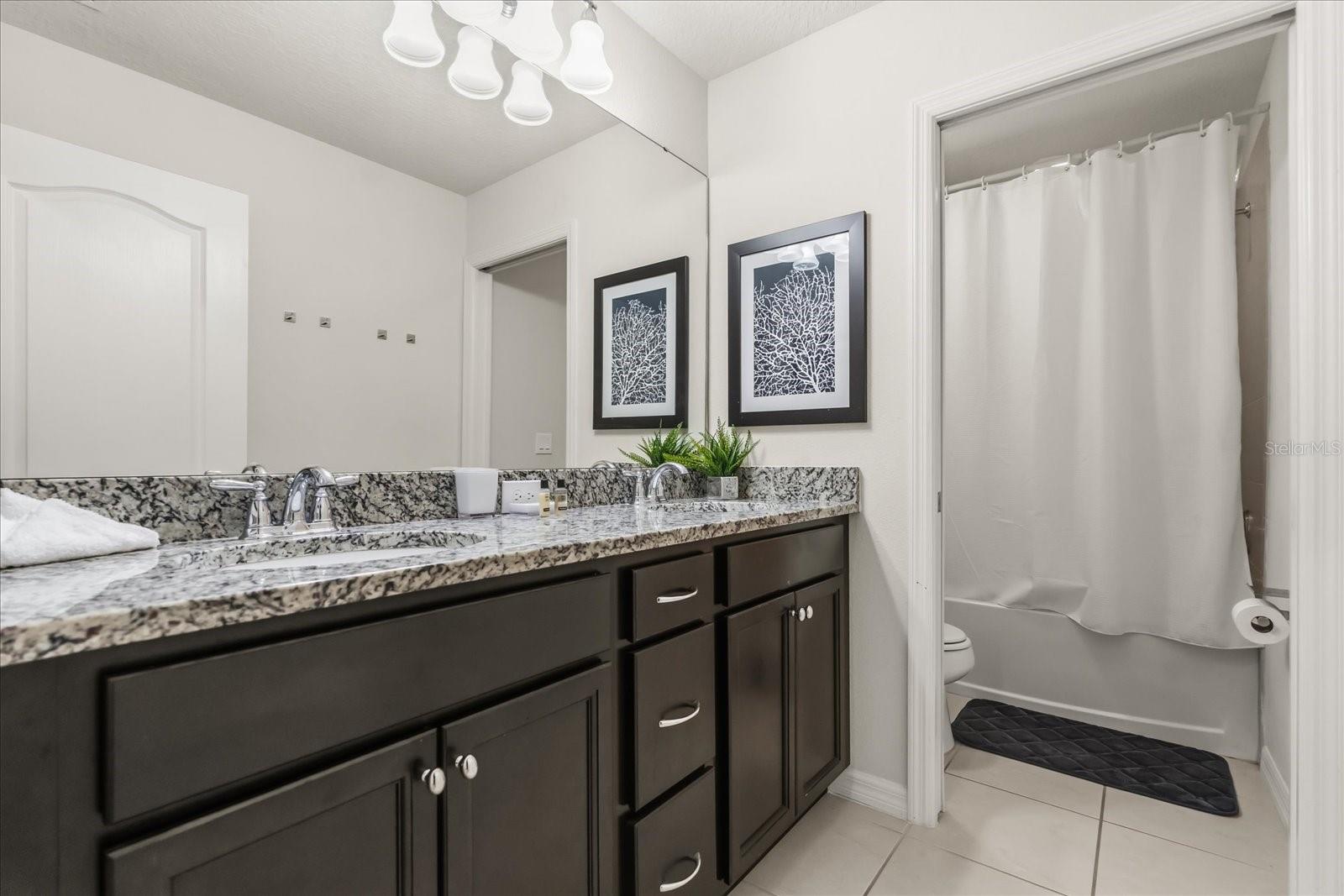 Image 22 of 40 For 8908 Prague Way