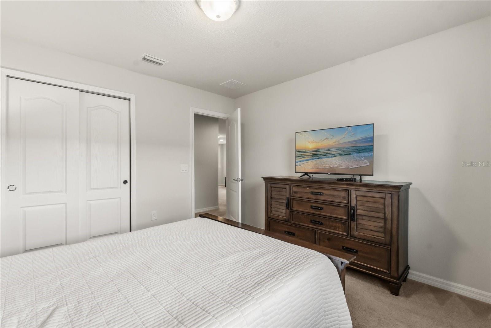 Image 24 of 40 For 8908 Prague Way