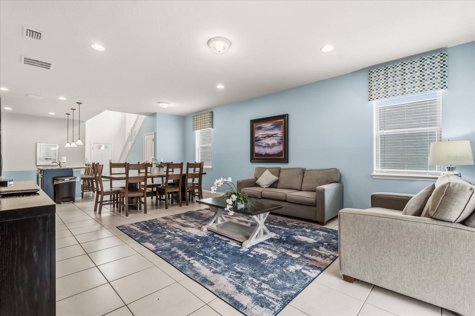 Image 3 of 40 For 8908 Prague Way