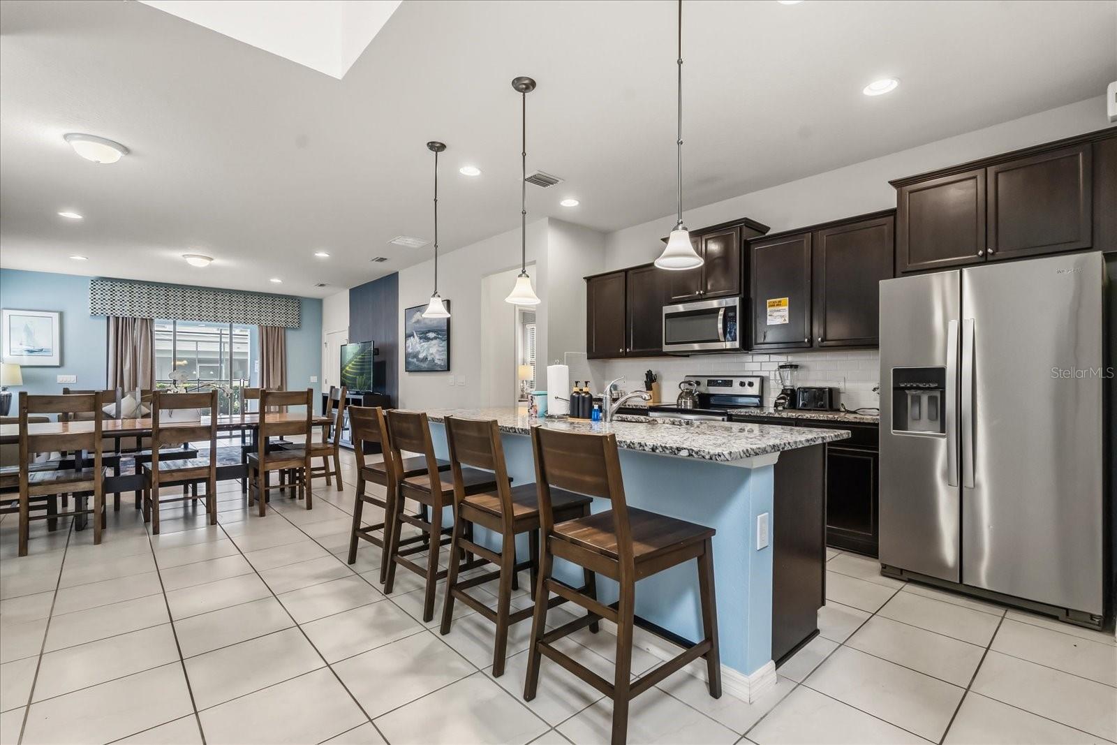 Image 6 of 40 For 8908 Prague Way