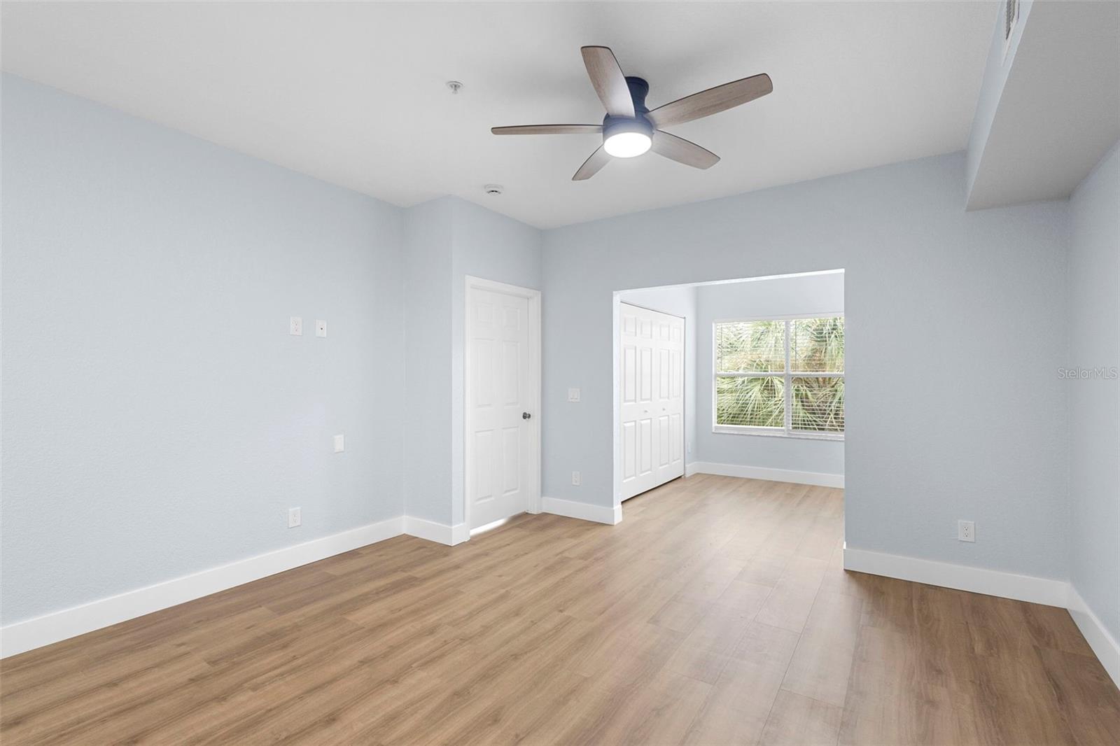 Image 23 of 46 For 822 Camargo Way 307