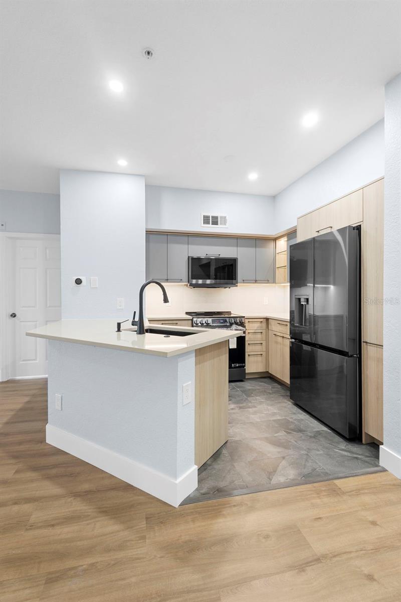 Image 44 of 46 For 822 Camargo Way 307