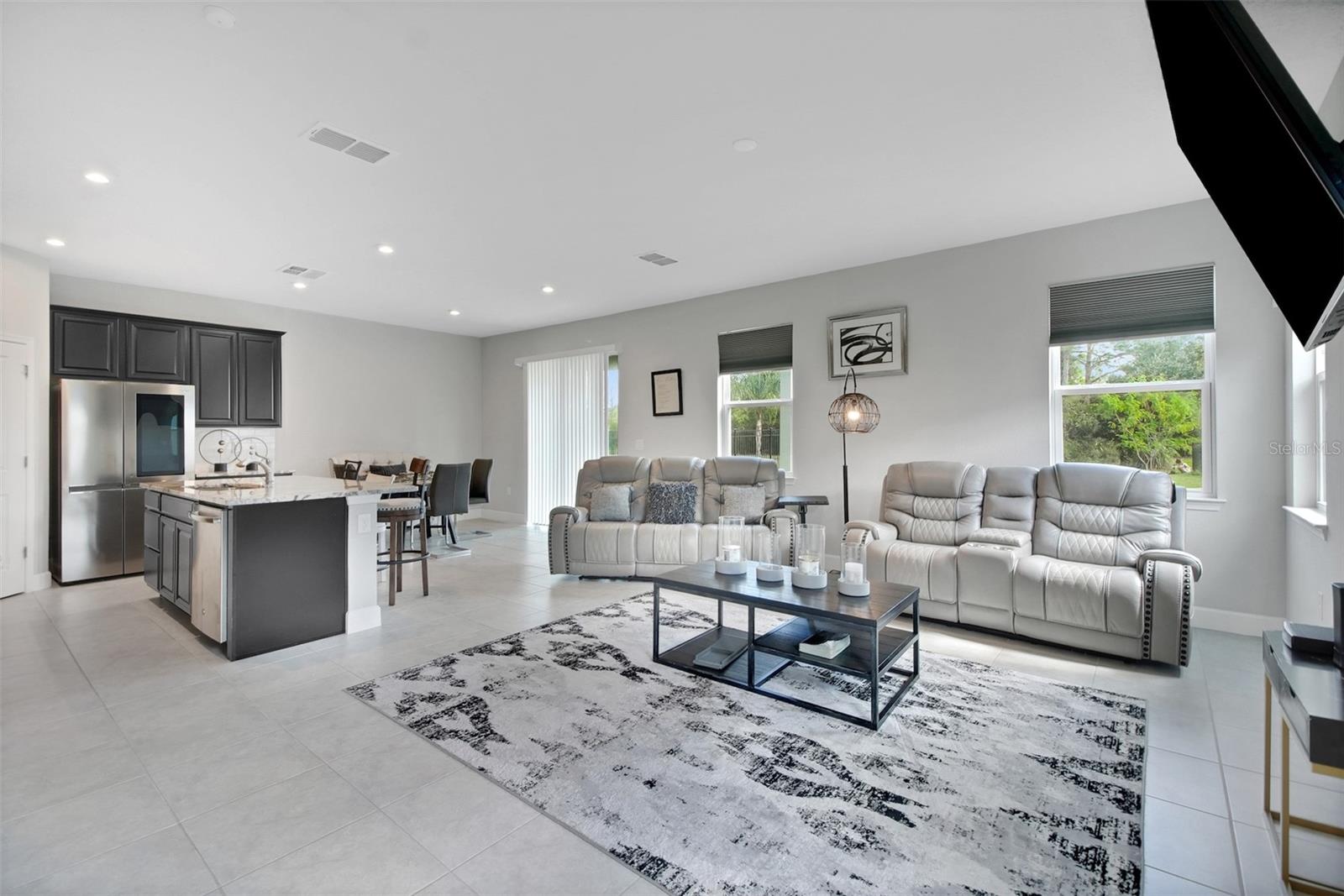 Image 16 of 38 For 1530 Scrub Jay Court