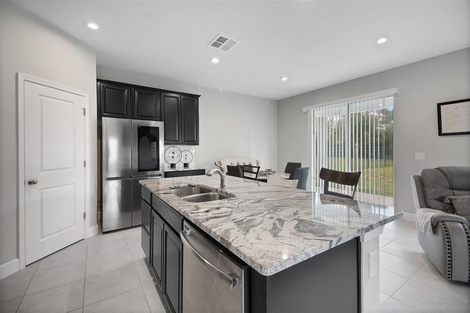 Image 22 of 38 For 1530 Scrub Jay Court