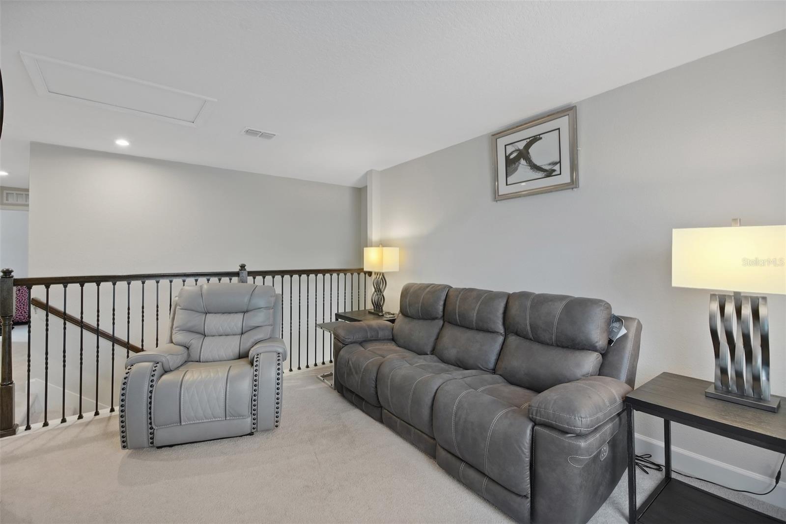 Image 28 of 38 For 1530 Scrub Jay Court