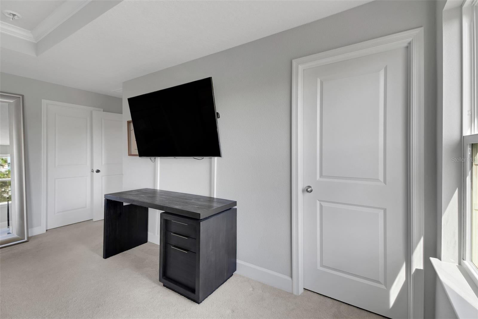 Image 32 of 38 For 1530 Scrub Jay Court