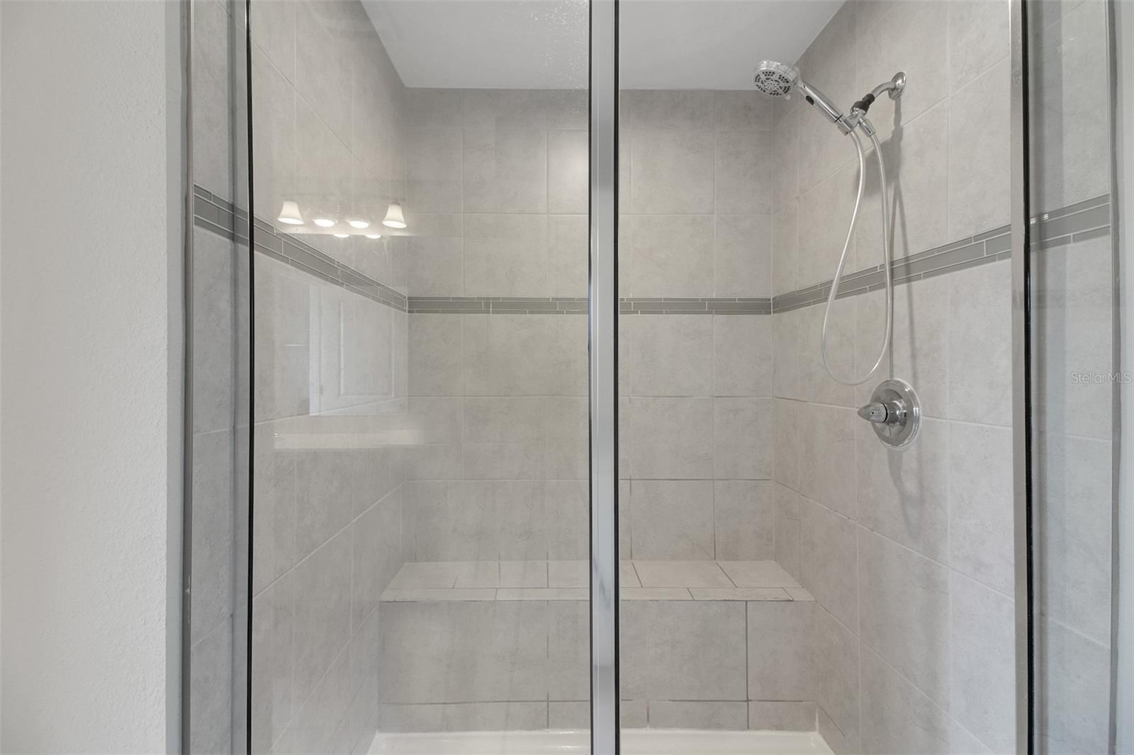 Image 34 of 38 For 1530 Scrub Jay Court