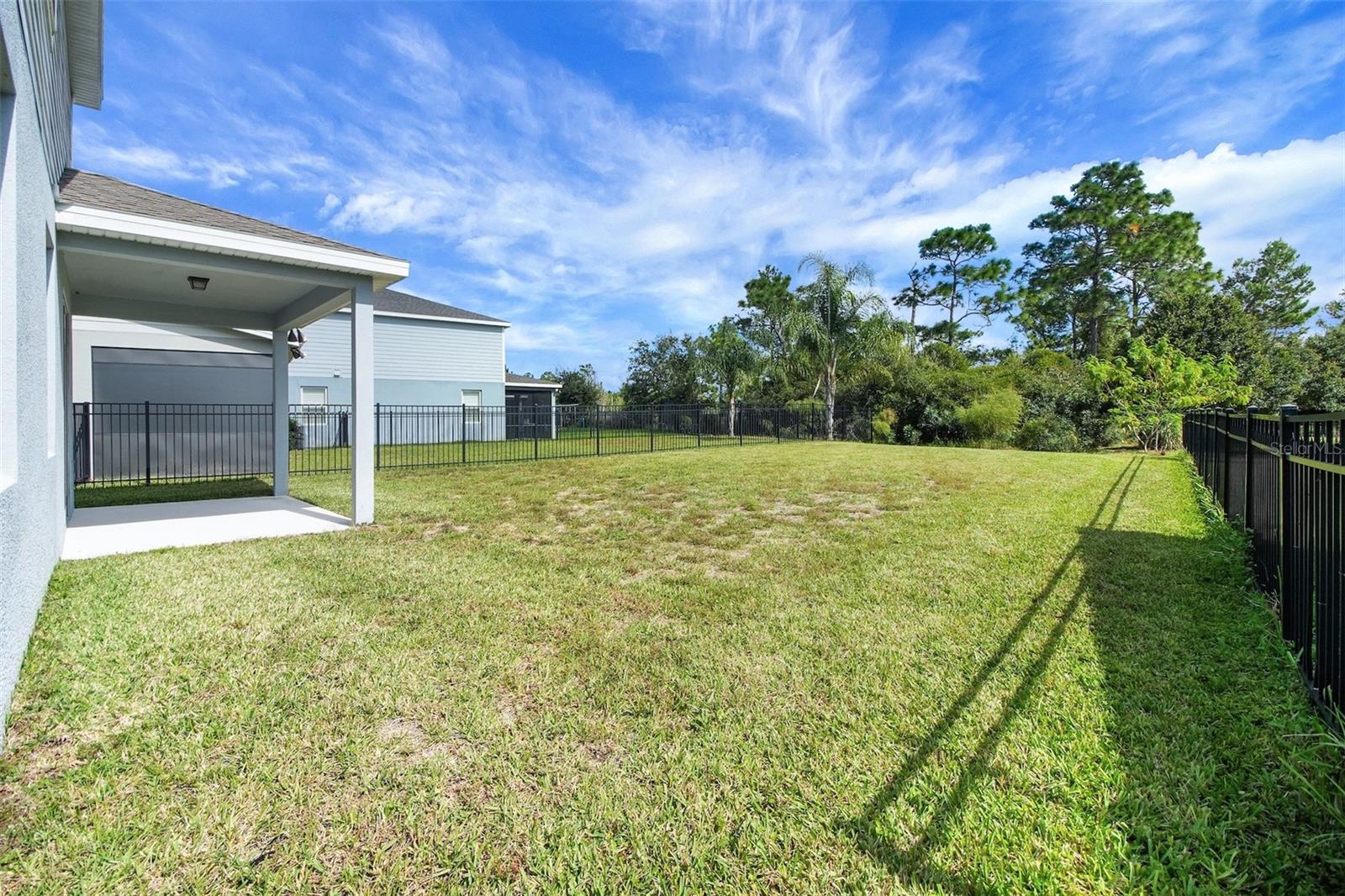 Image 8 of 38 For 1530 Scrub Jay Court