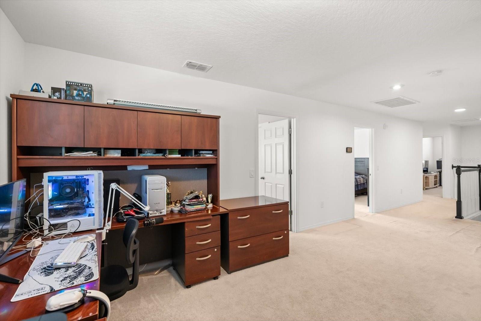 Image 20 of 34 For 3447 Feathergrass Court