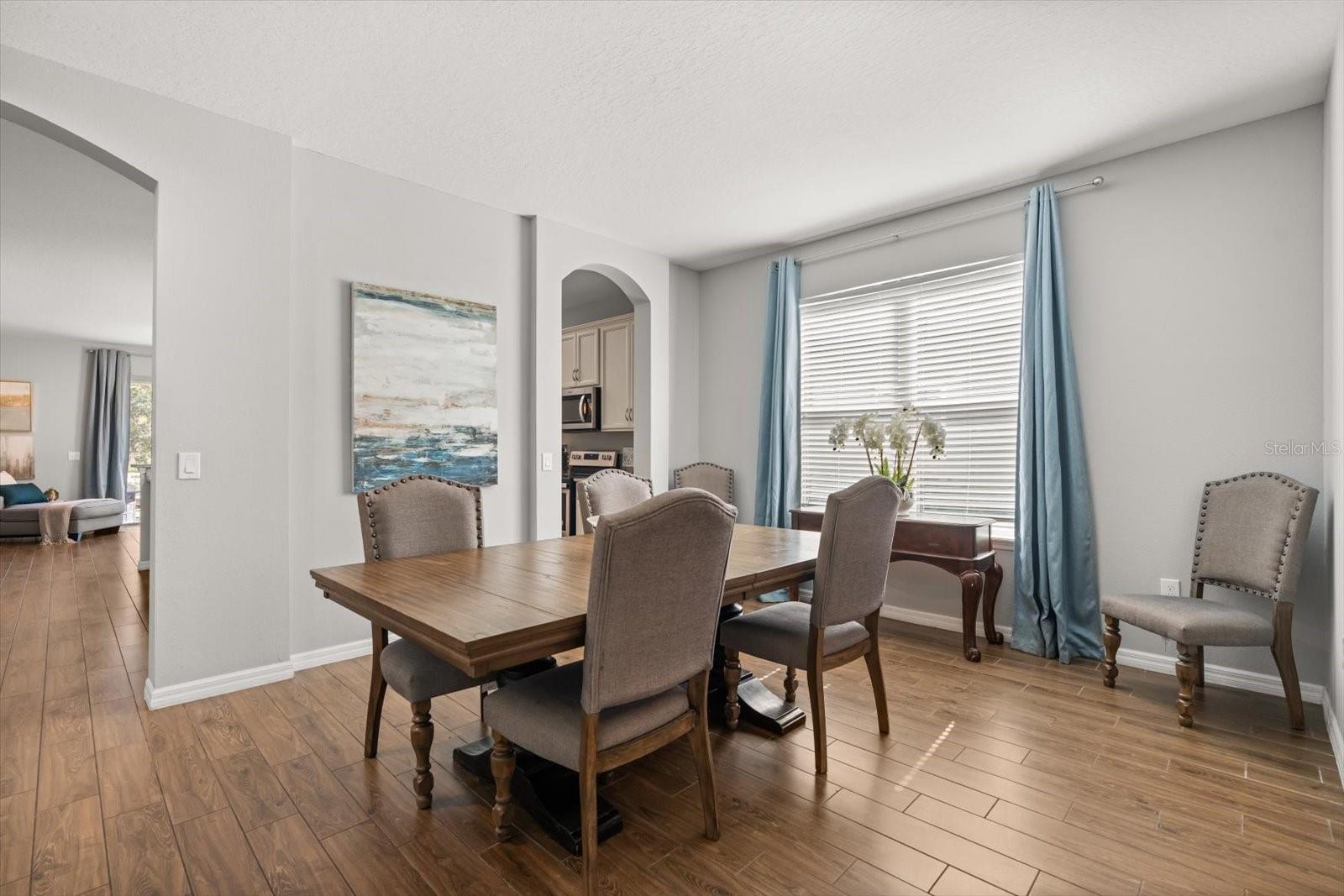 Image 6 of 34 For 3447 Feathergrass Court