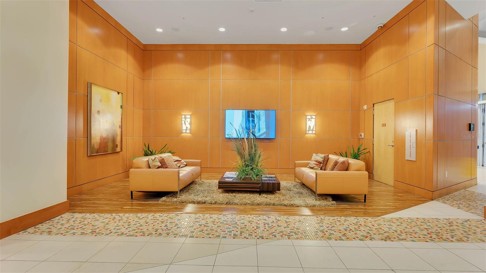 Image 56 of 79 For 155 Court Avenue P-2901