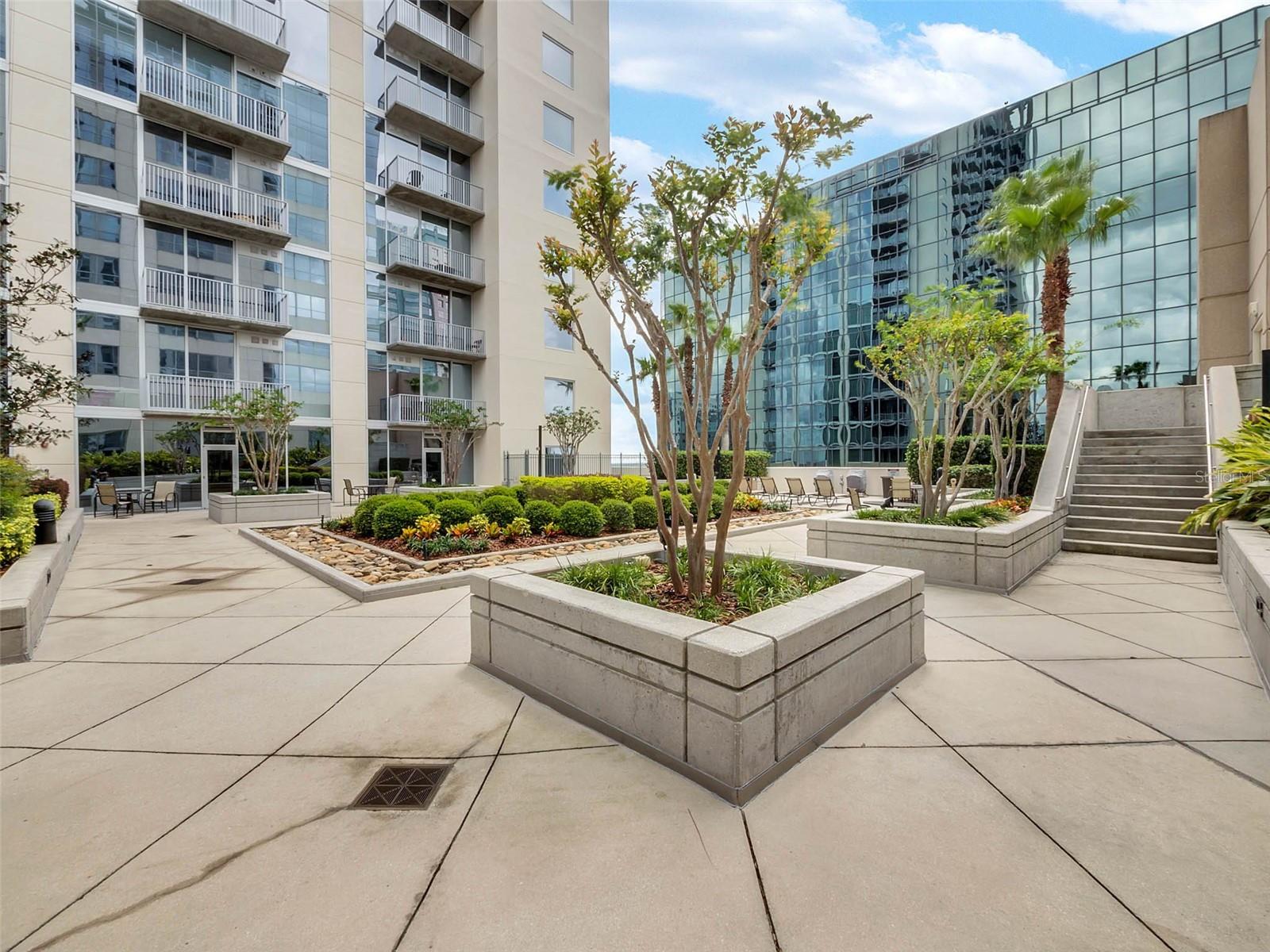 Image 73 of 79 For 155 Court Avenue P-2901