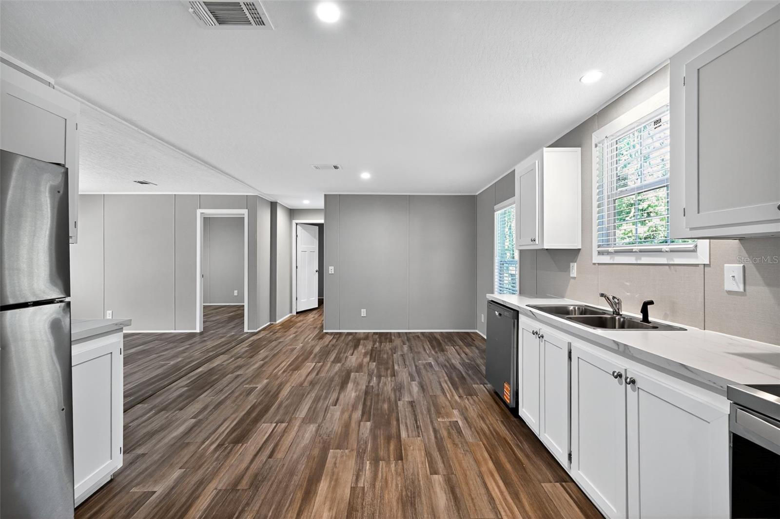 Image 4 of 32 For 134 Weerts Road