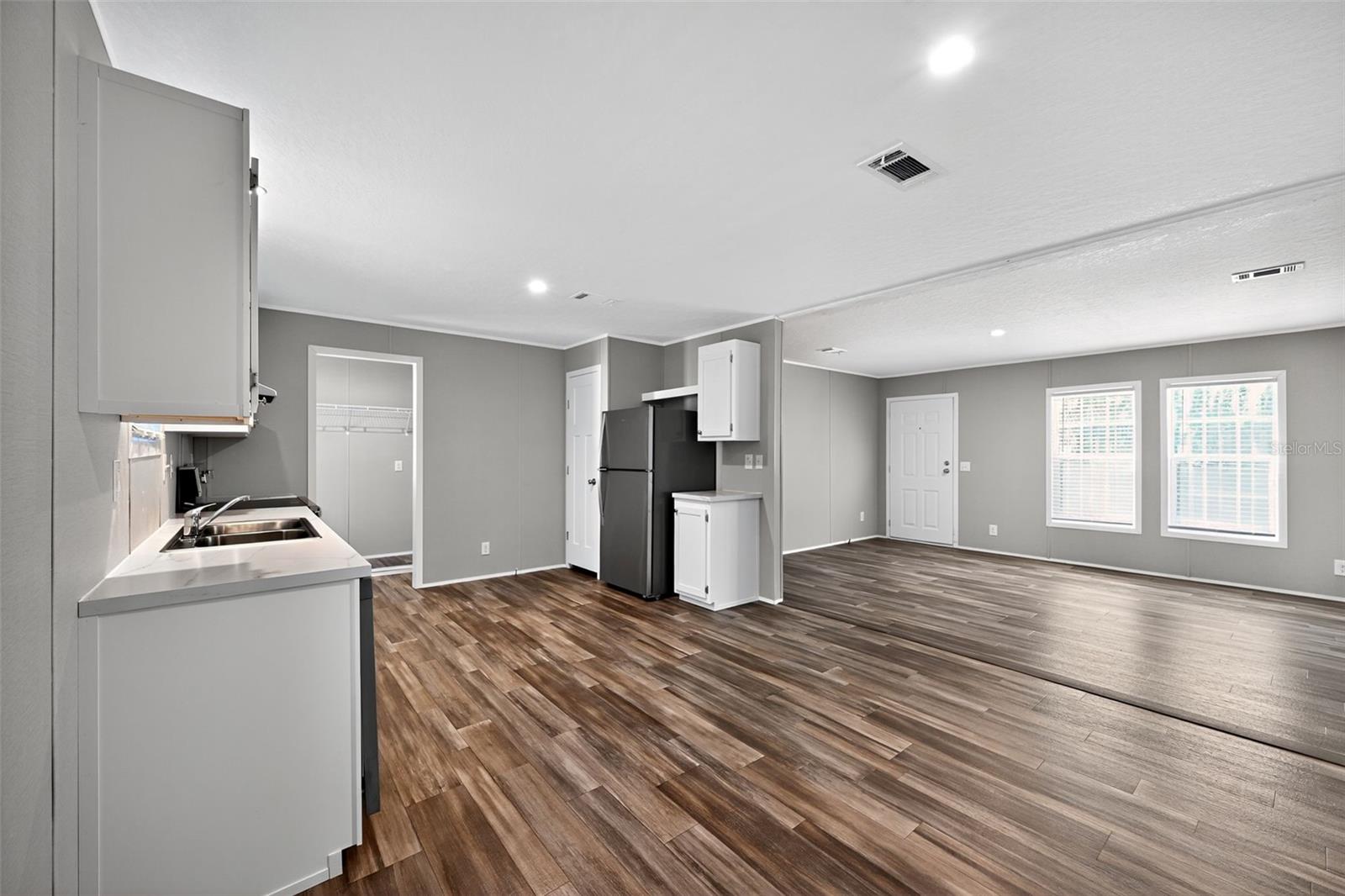 Image 6 of 32 For 134 Weerts Road