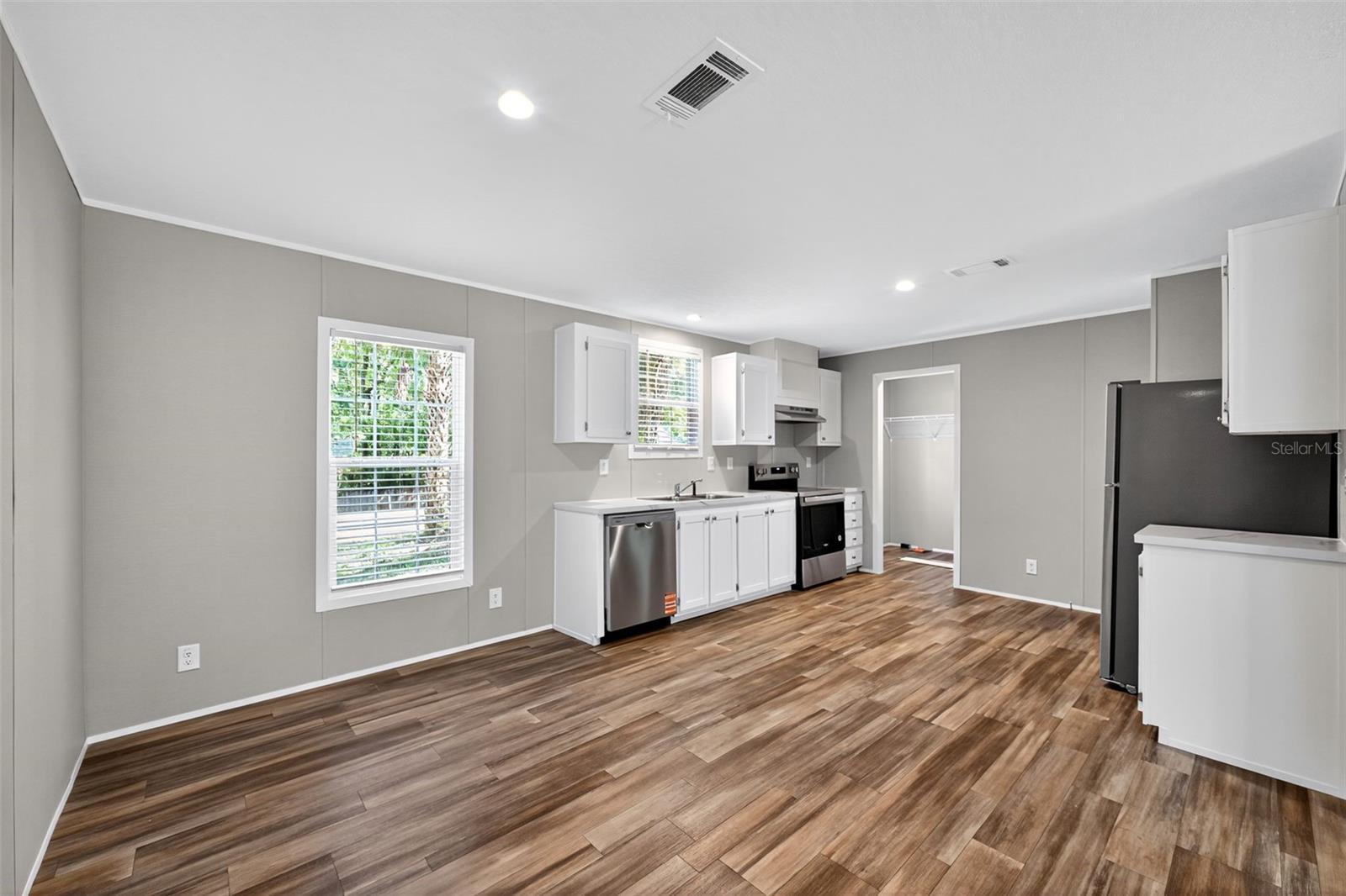 Image 7 of 32 For 134 Weerts Road