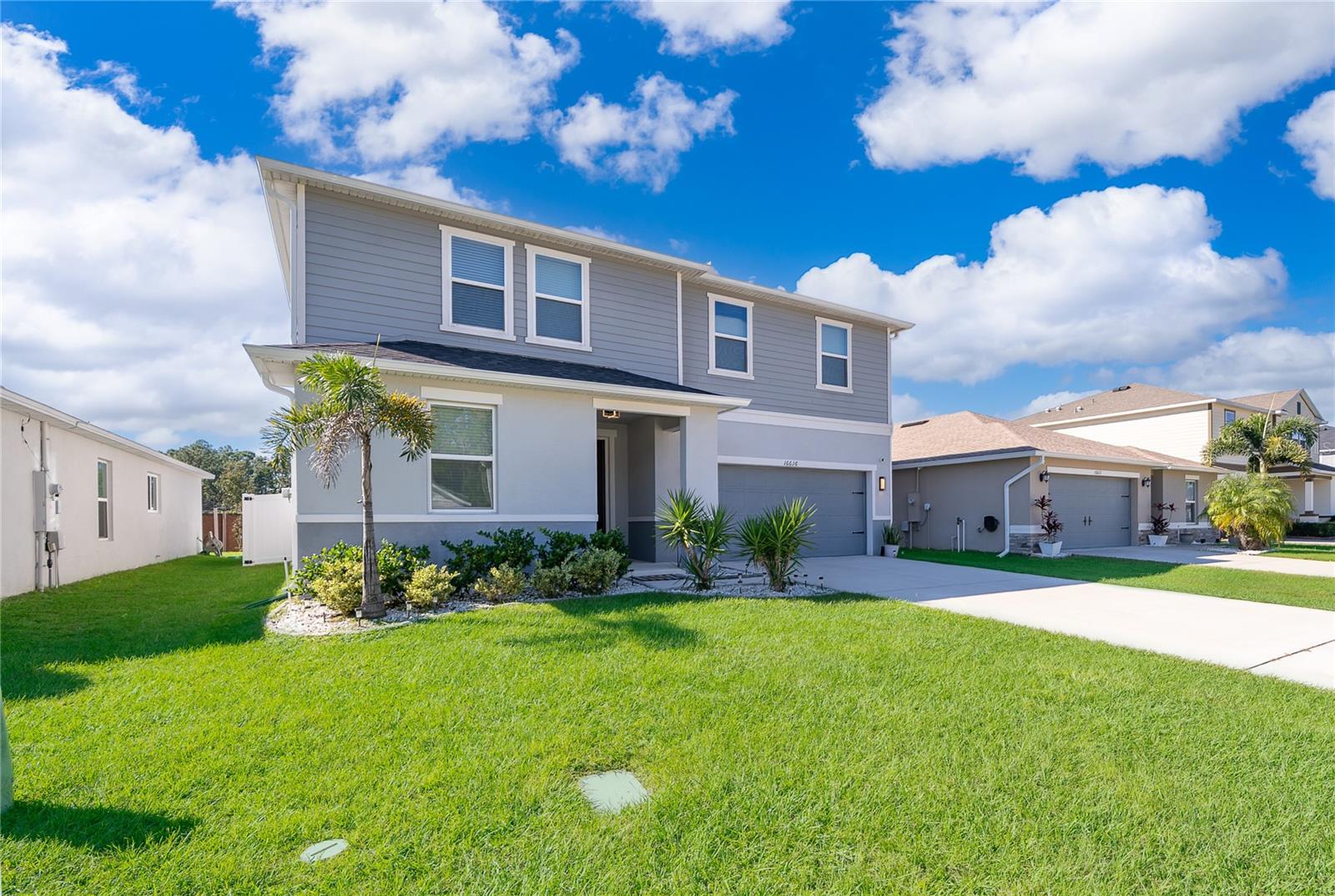 Image 2 of 29 For 16616 Centipede Street