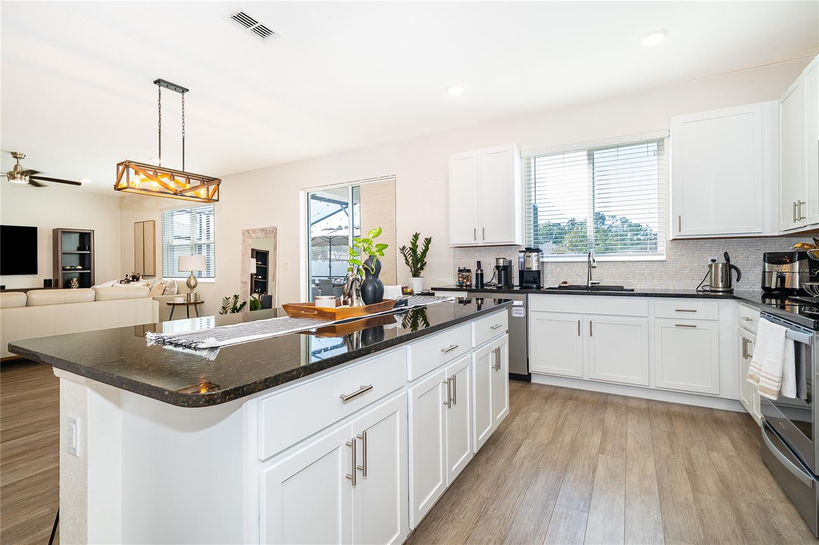 Image 8 of 29 For 16616 Centipede Street