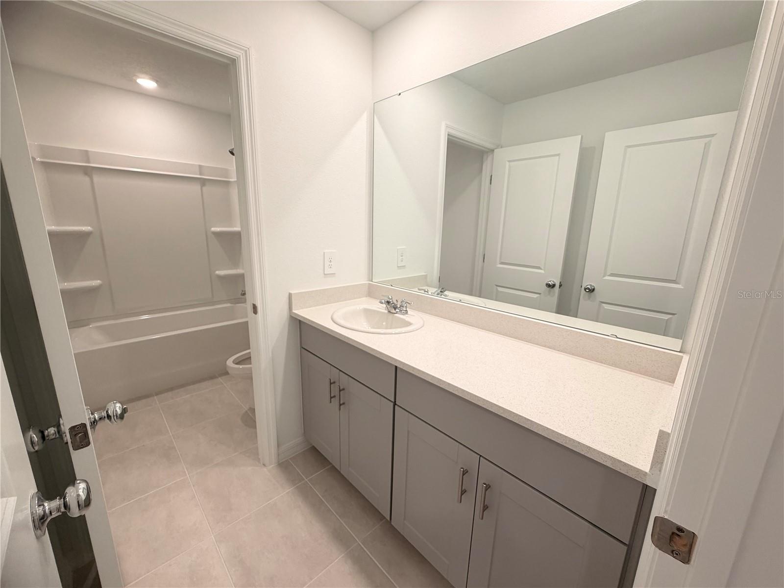 Image 10 of 29 For 4718 Yellow Elder Way