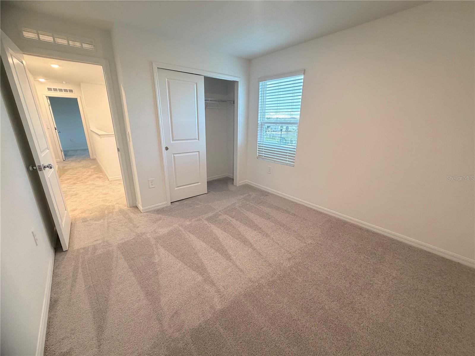 Image 16 of 29 For 4718 Yellow Elder Way