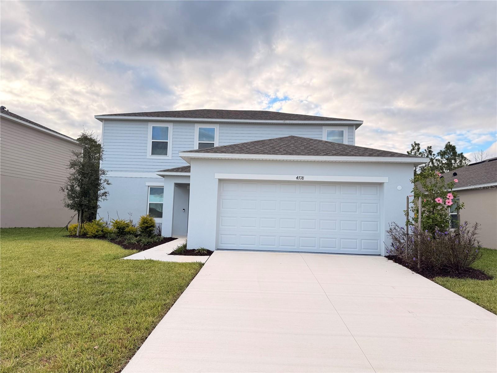 Image 2 of 29 For 4718 Yellow Elder Way