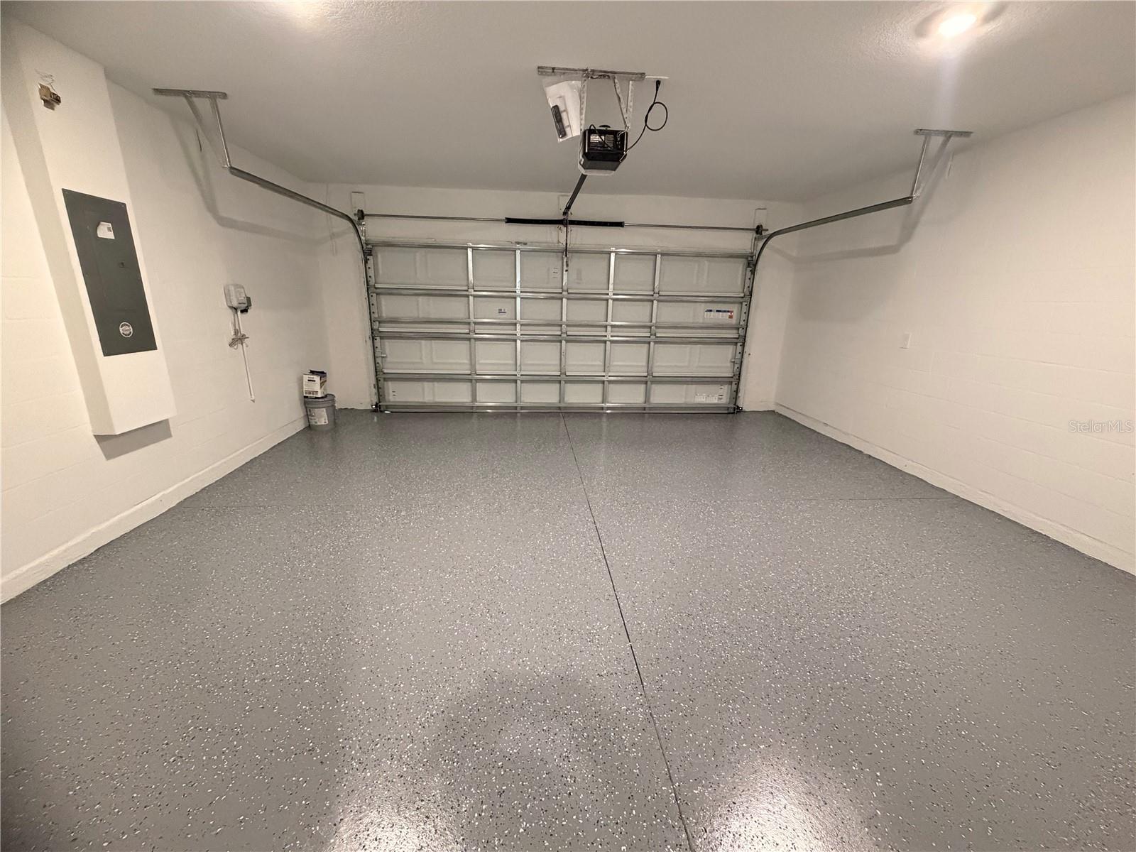 Image 25 of 29 For 4718 Yellow Elder Way