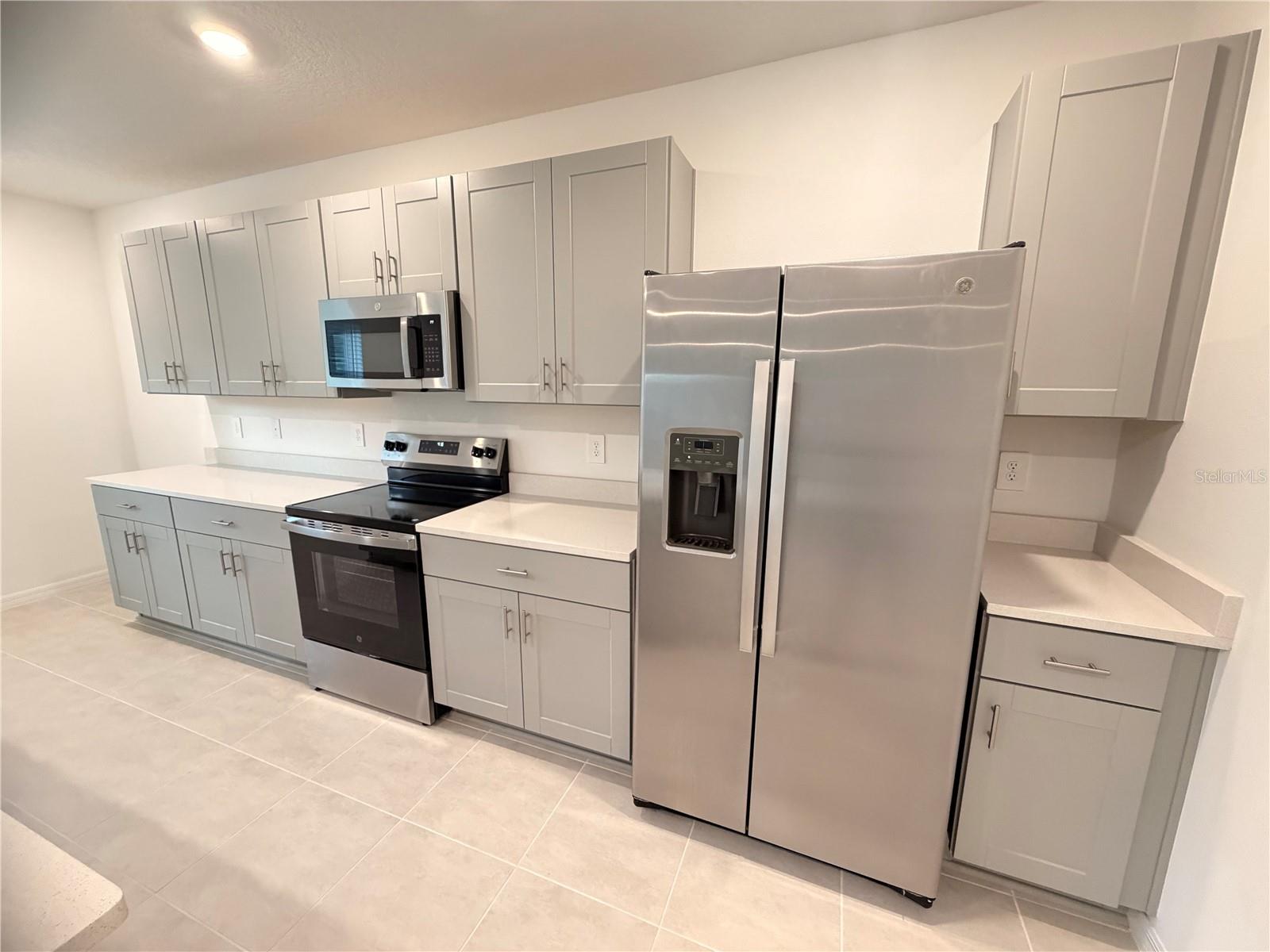 Image 3 of 29 For 4718 Yellow Elder Way