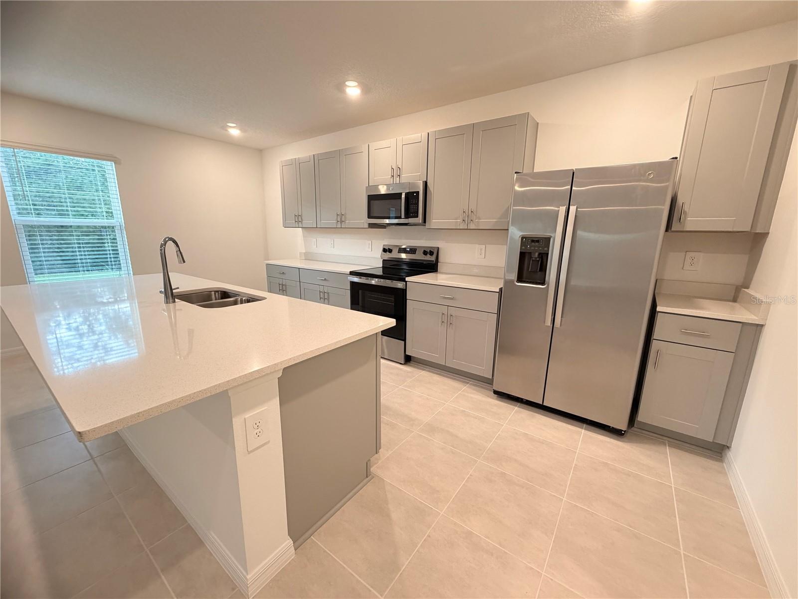 Image 4 of 29 For 4718 Yellow Elder Way