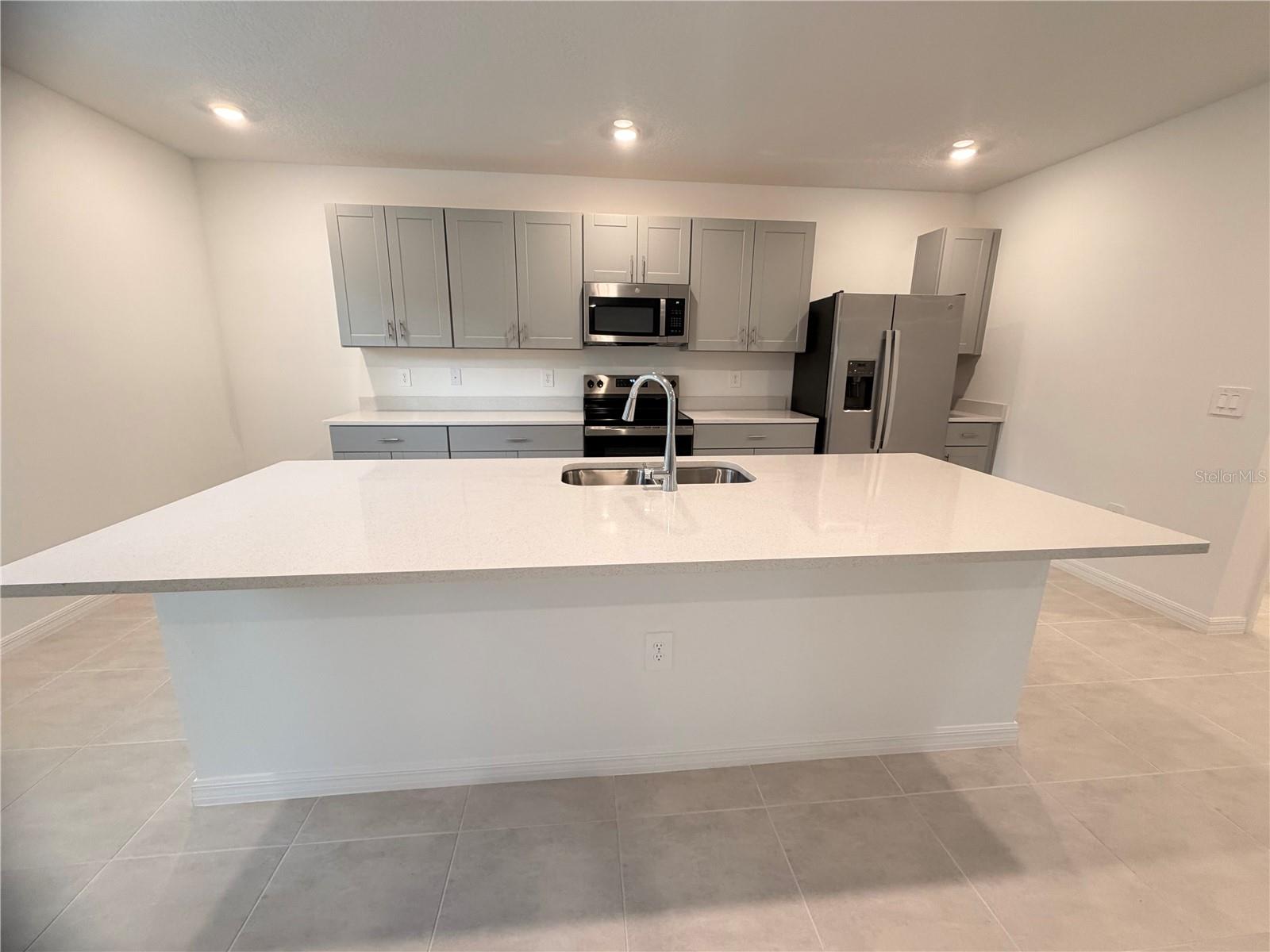 Image 5 of 29 For 4718 Yellow Elder Way