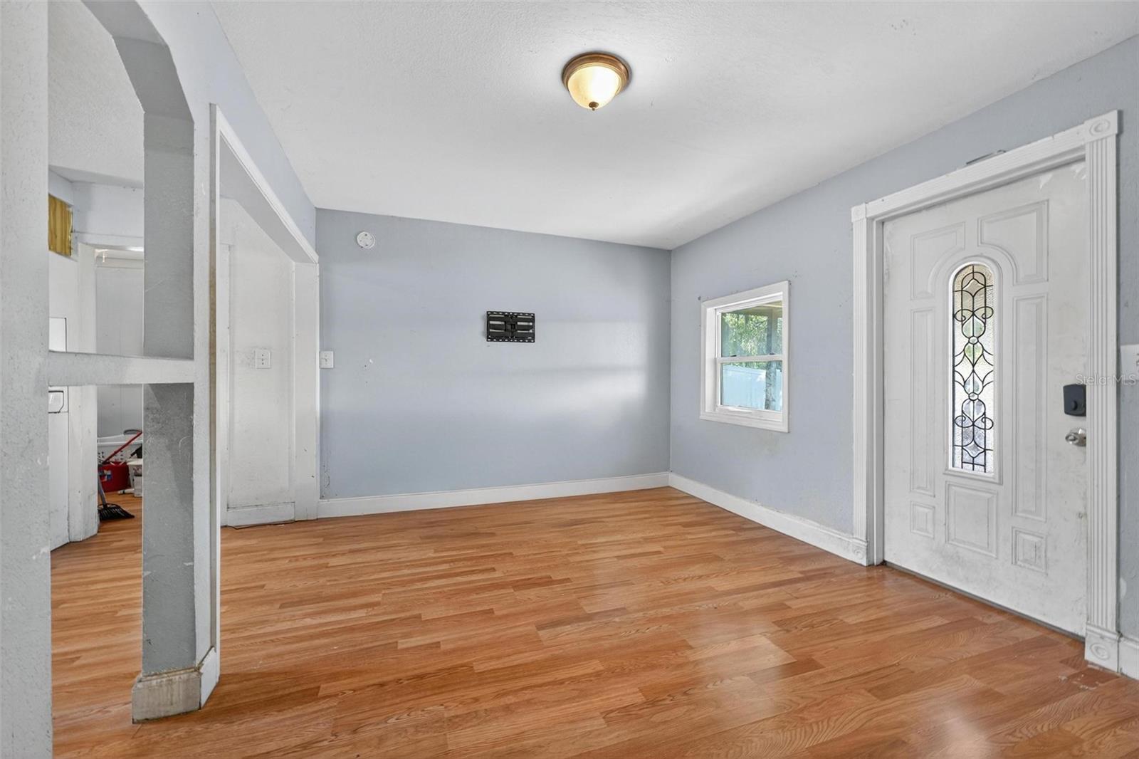 Image 4 of 30 For 2206 Shirah Road