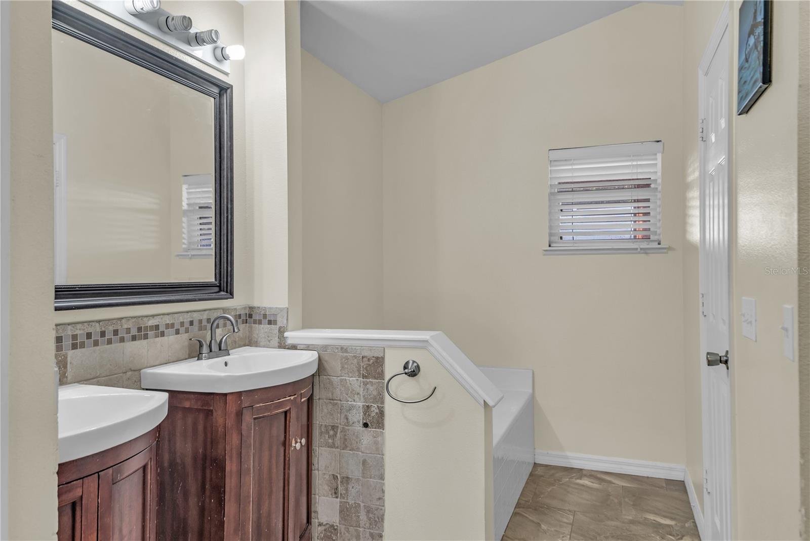 Image 19 of 26 For 115 Zachary Wade Street