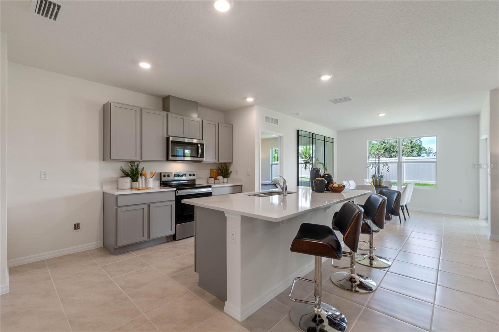 Image 12 of 37 For 1229 Alstonia Lane