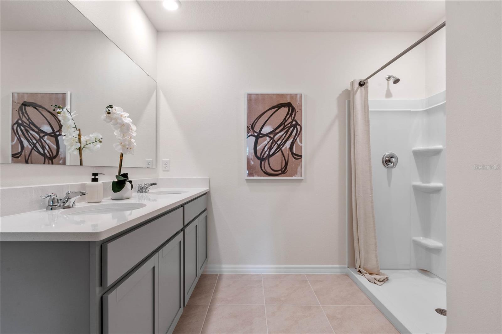 Image 28 of 37 For 1229 Alstonia Lane