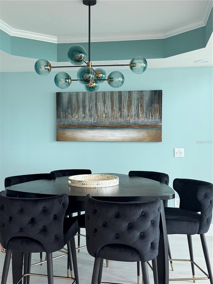 Image 13 of 41 For 200 Ocean Crest Drive 1112