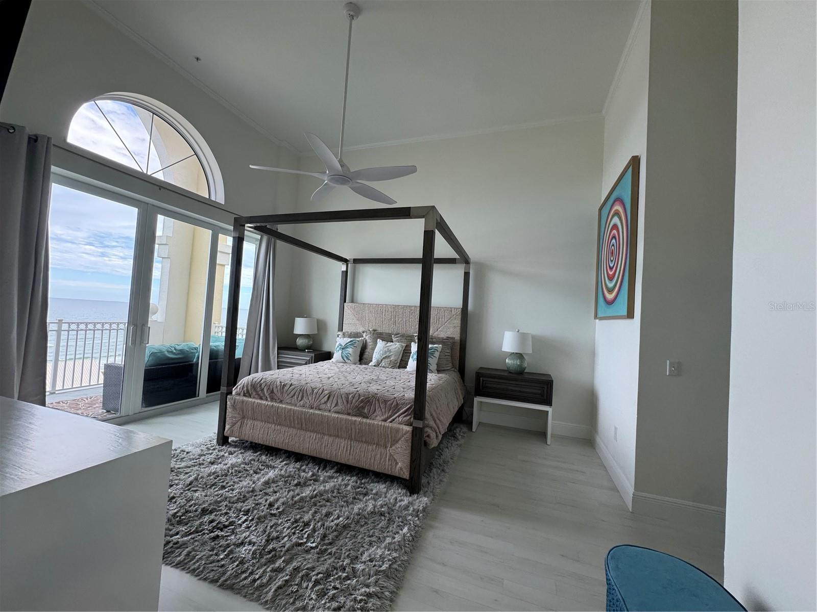 Image 25 of 41 For 200 Ocean Crest Drive 1112