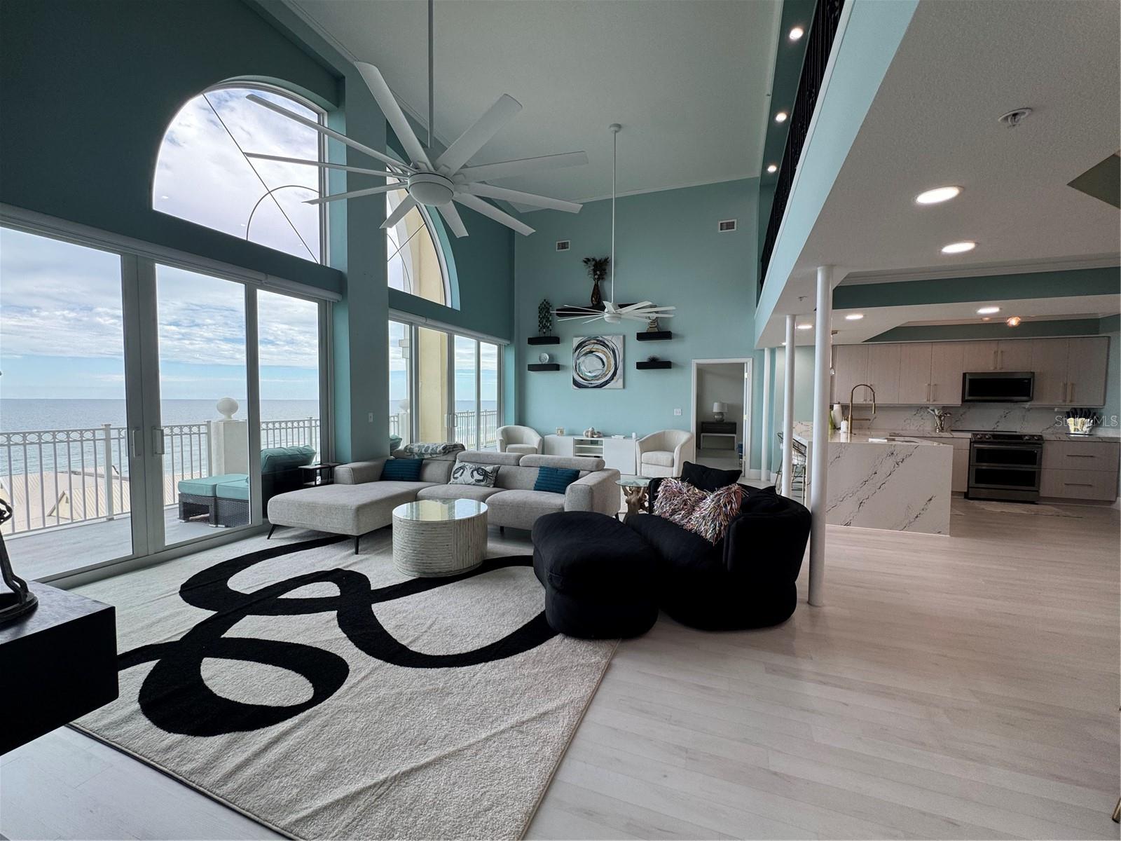 Image 7 of 41 For 200 Ocean Crest Drive 1112