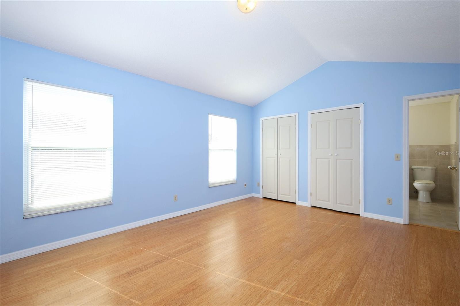 Image 21 of 38 For 11842 Atlin Drive