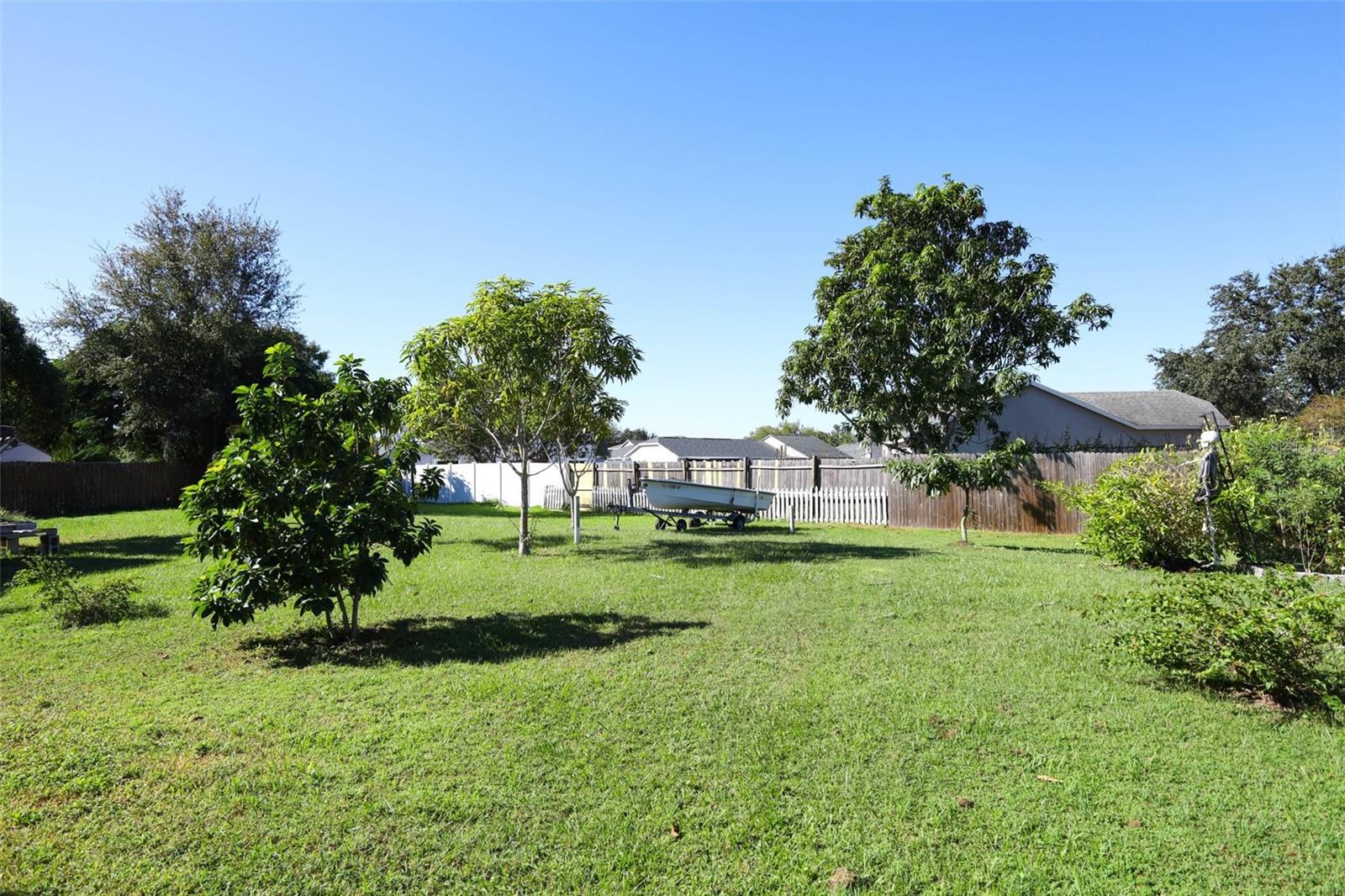 Image 32 of 38 For 11842 Atlin Drive