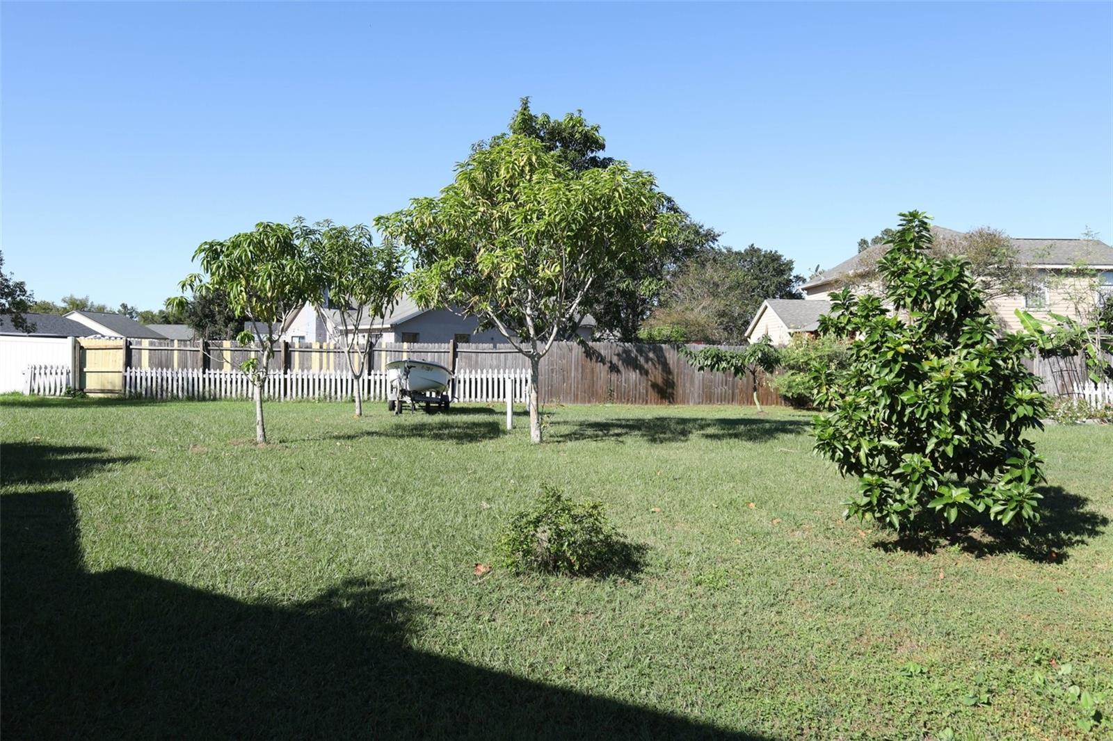 Image 33 of 38 For 11842 Atlin Drive