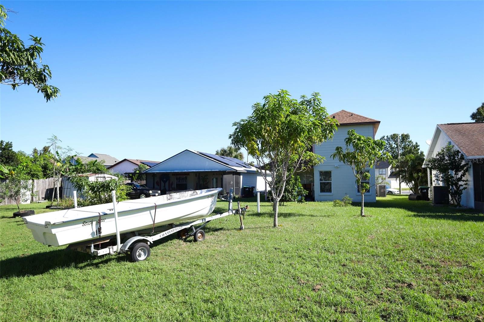 Image 34 of 38 For 11842 Atlin Drive