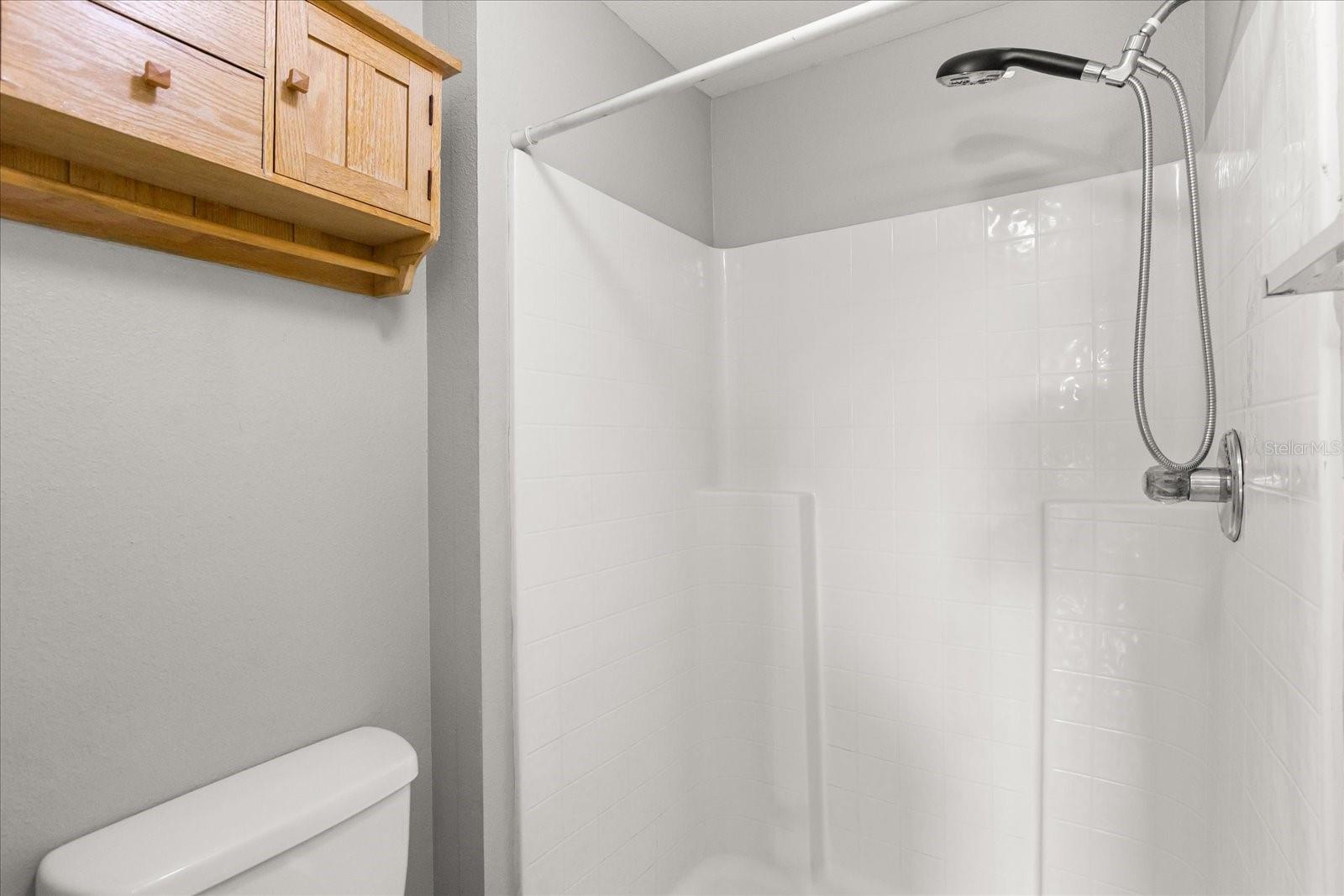 Image 12 of 27 For 6404 Pomeroy Circle