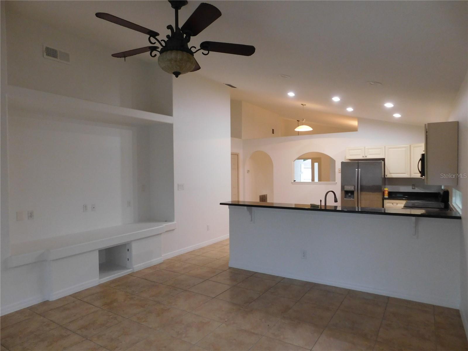 Image 6 of 24 For 314 Freshwater Court