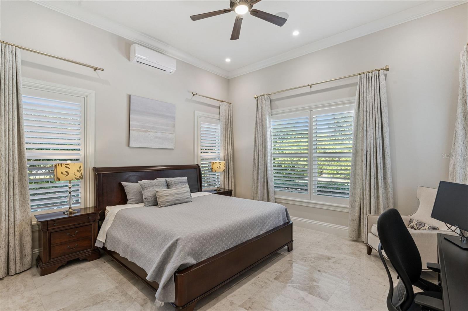 Image 22 of 39 For 5067 Sawyer Cove Way