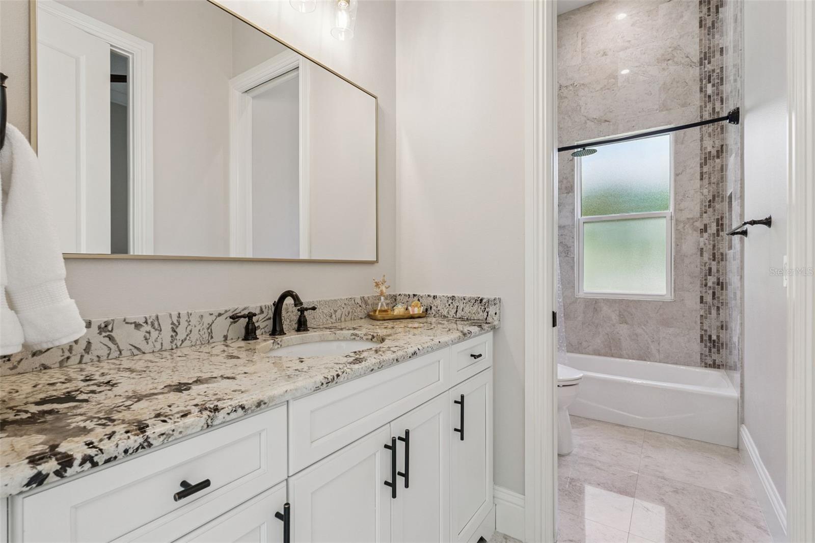 Image 25 of 39 For 5067 Sawyer Cove Way