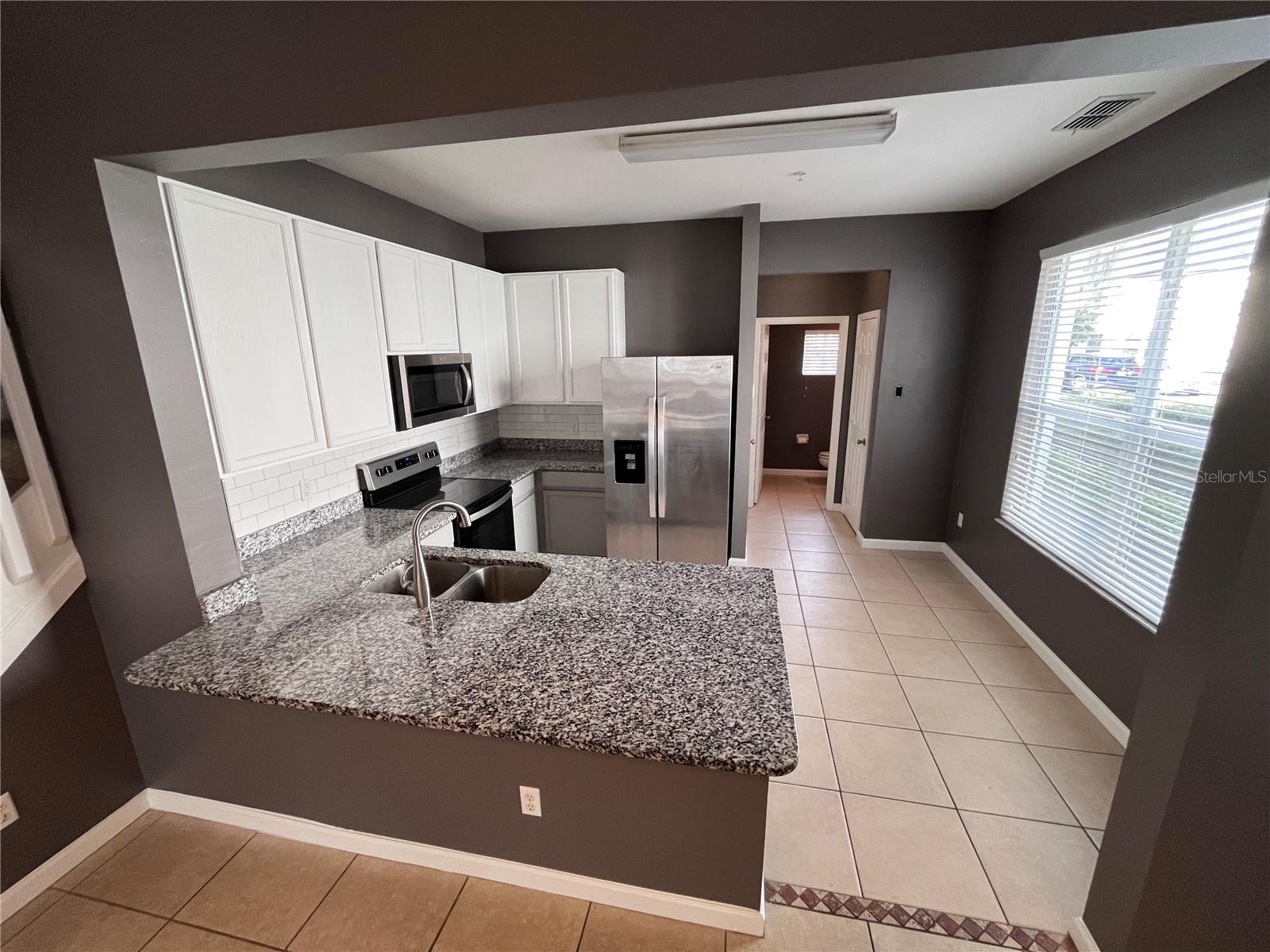 Image 4 of 19 For 6210 Twain Street 101