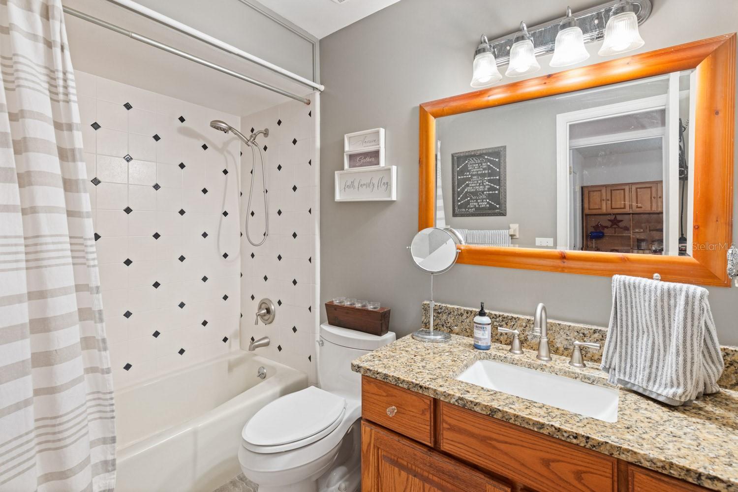 Image 36 of 48 For 728 Riverbend Boulevard