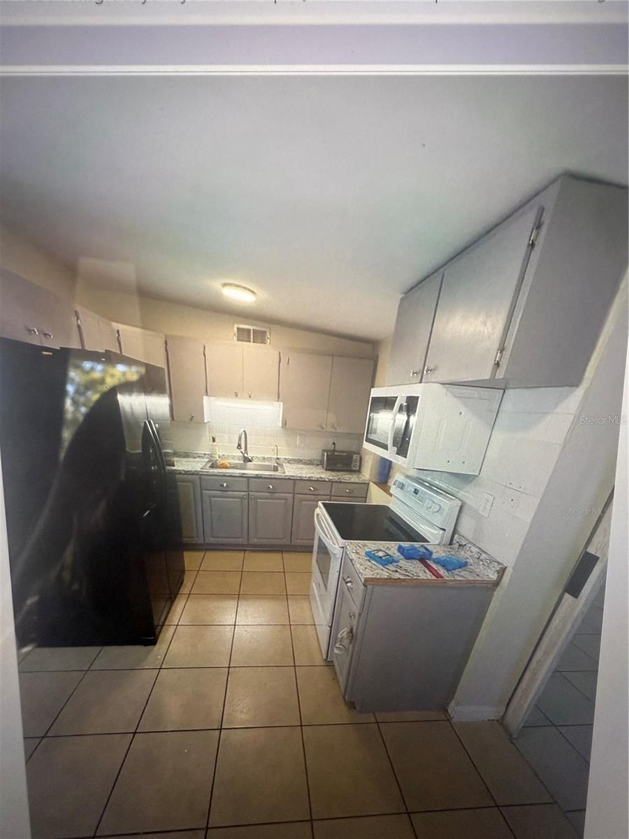 Image 3 of 5 For Address Not Provided