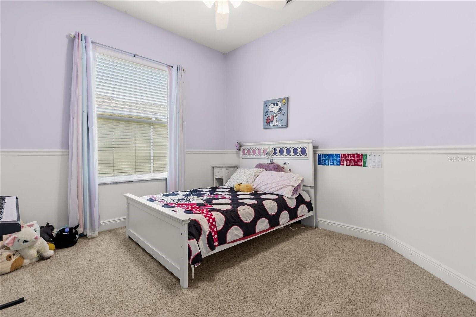 Listing photo id 23 for 6119 Hedgesparrows Ln