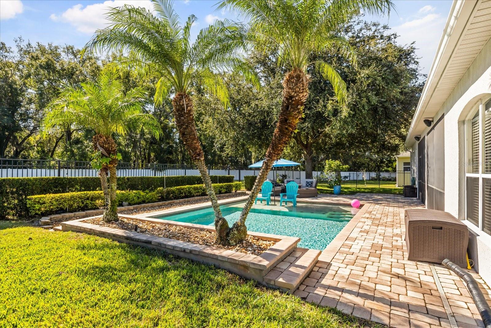 Listing photo id 29 for 6119 Hedgesparrows Ln